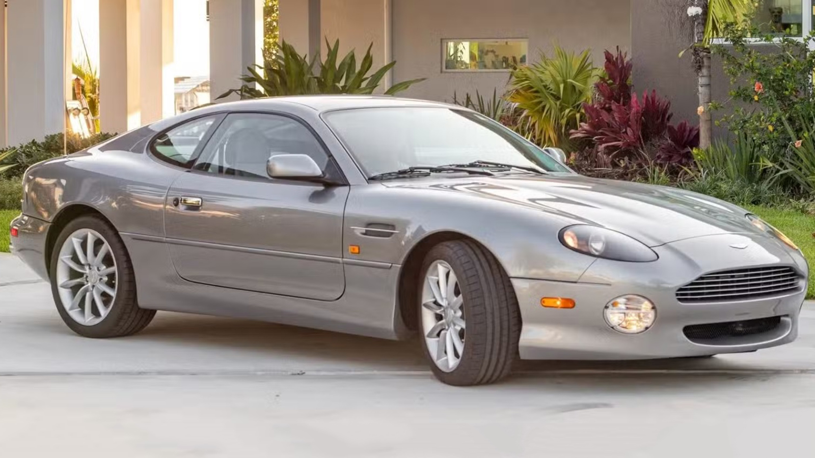 O petrolhead Ozzy Osbourne & το δίπλωμα στα 60 μετά από 19 προσπάθειες